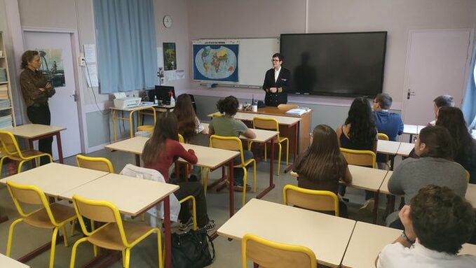 Séance inaugurale de la classe défense